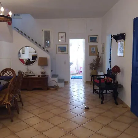 Alkioni Villa *